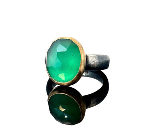 OPULENCE GREEN CHALCEDONY RING