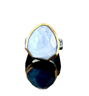 OPULENCE BLUE LACE AGATE RING